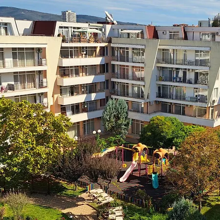 Апартамент Amelia Слънчев бряг